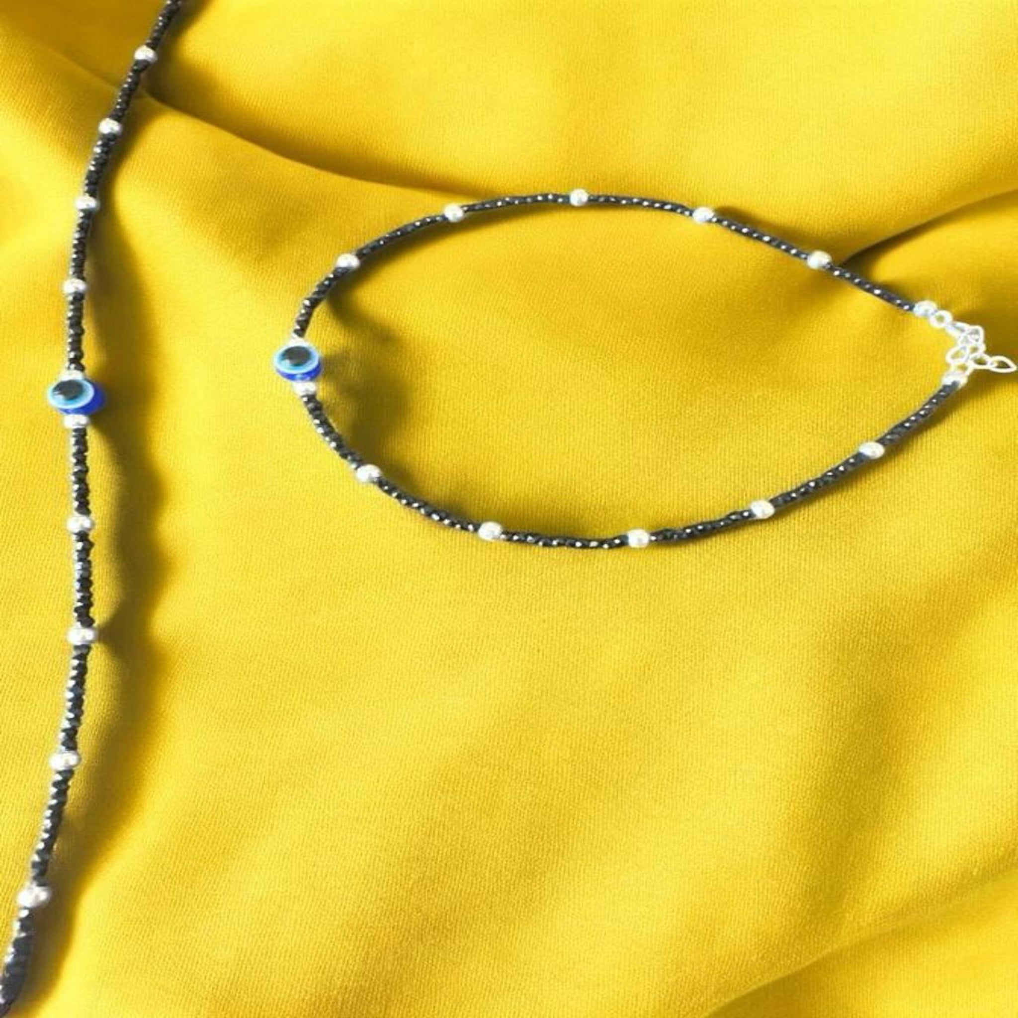 Evil anklet