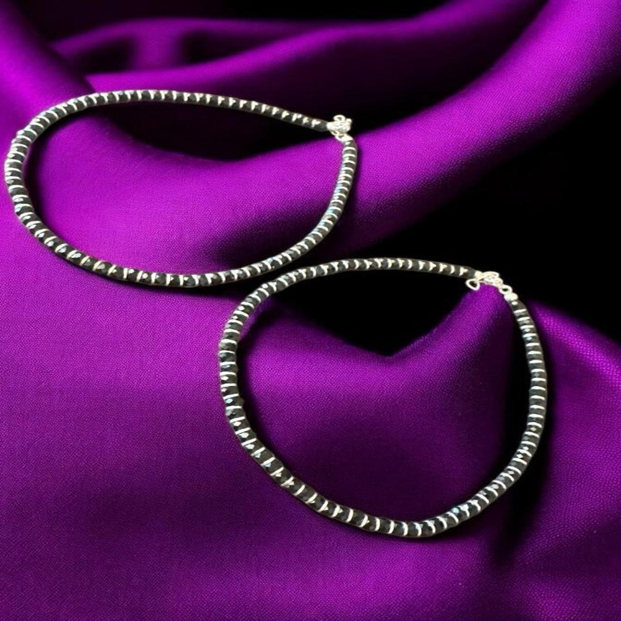 Black beads anklet