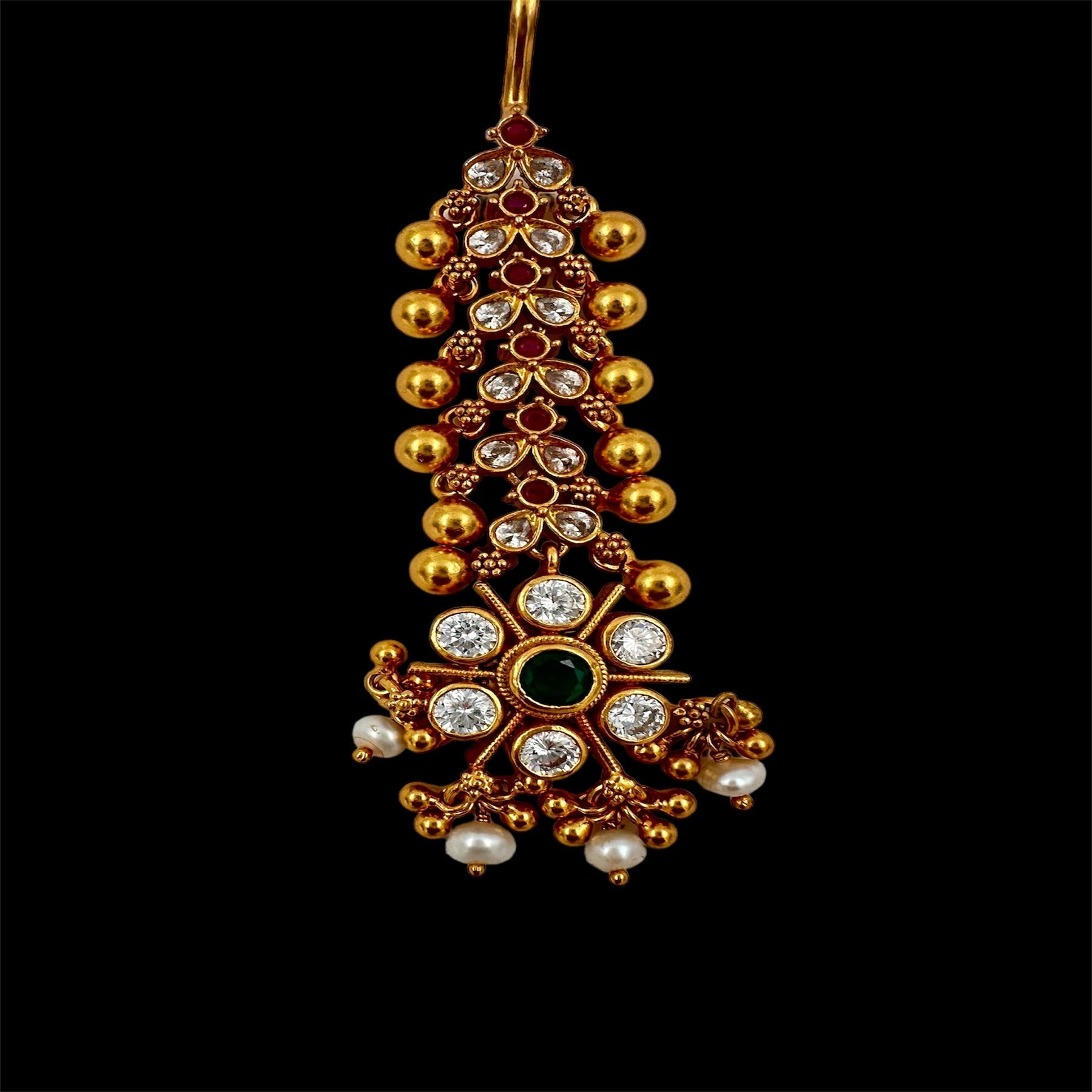 Exquisite Gold-Plated Kundan Maang Tikka with Pearl Accents