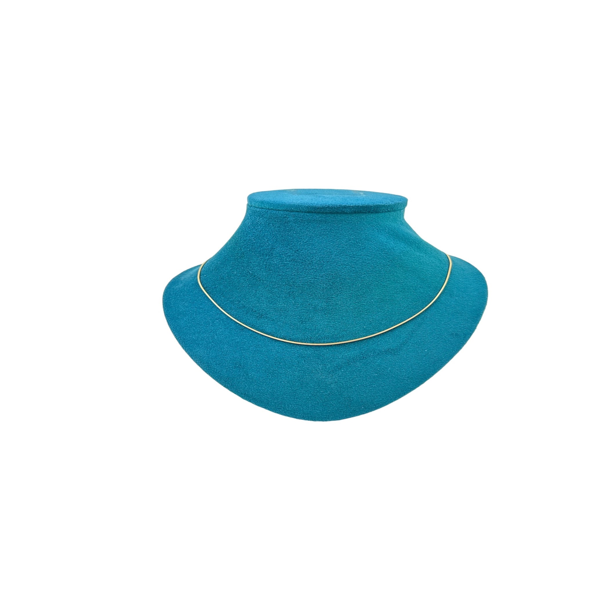 Daily Wear Chain for Women with imple Aperance
