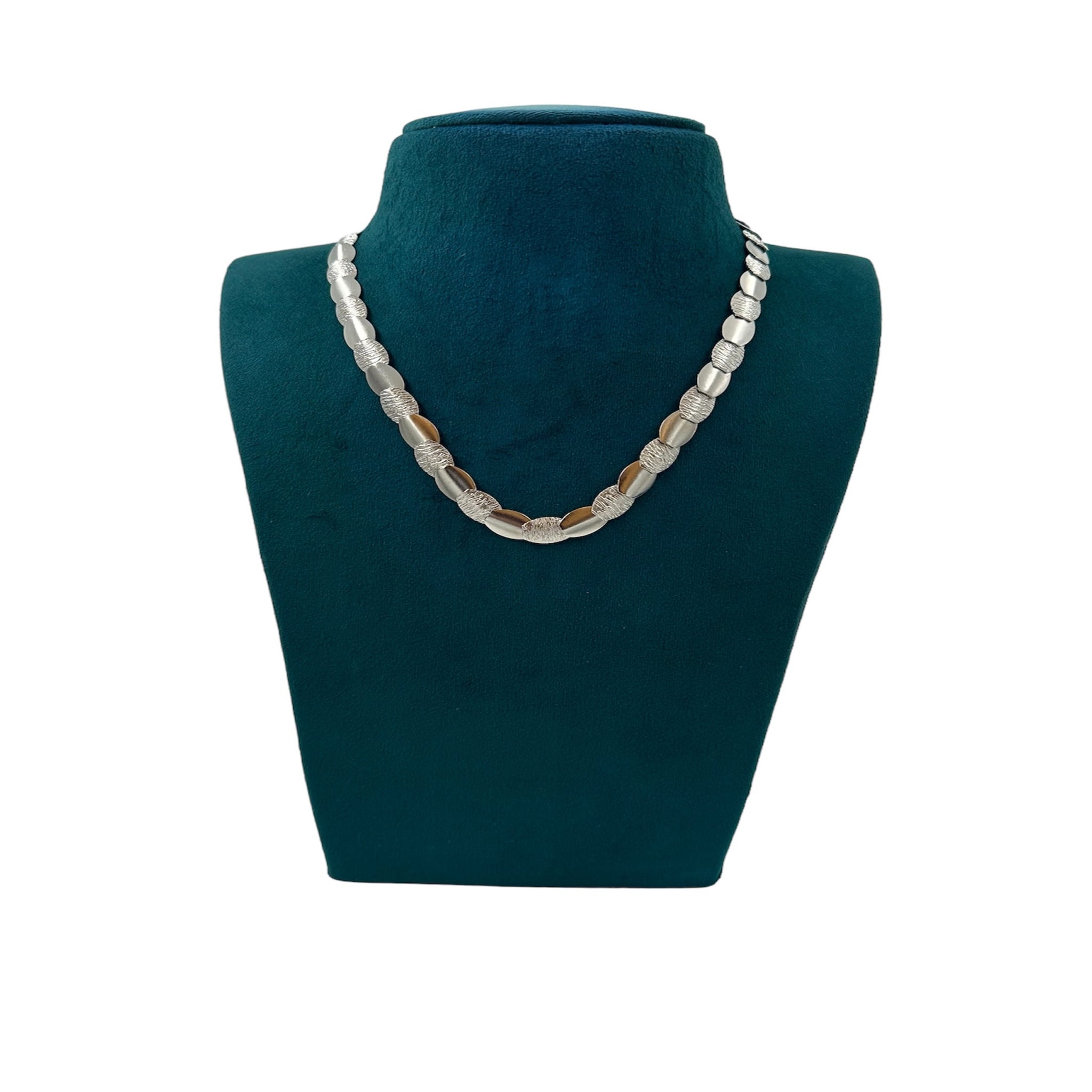 Mens Chain With Brad Design