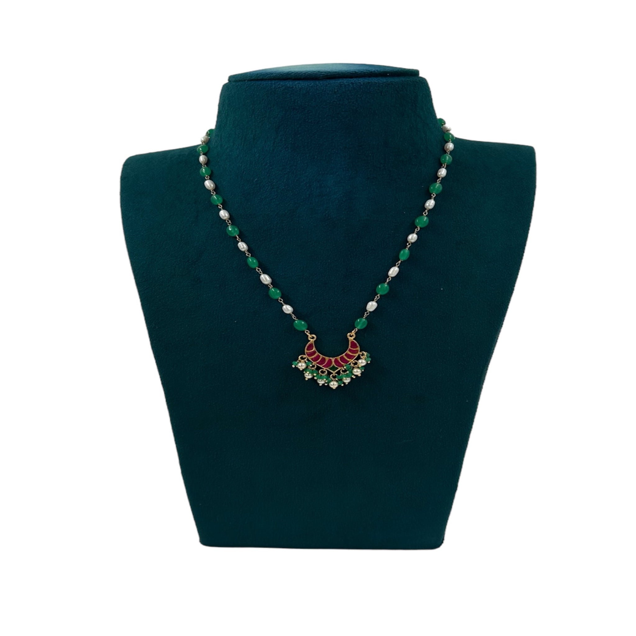Beads With Pendant Chain