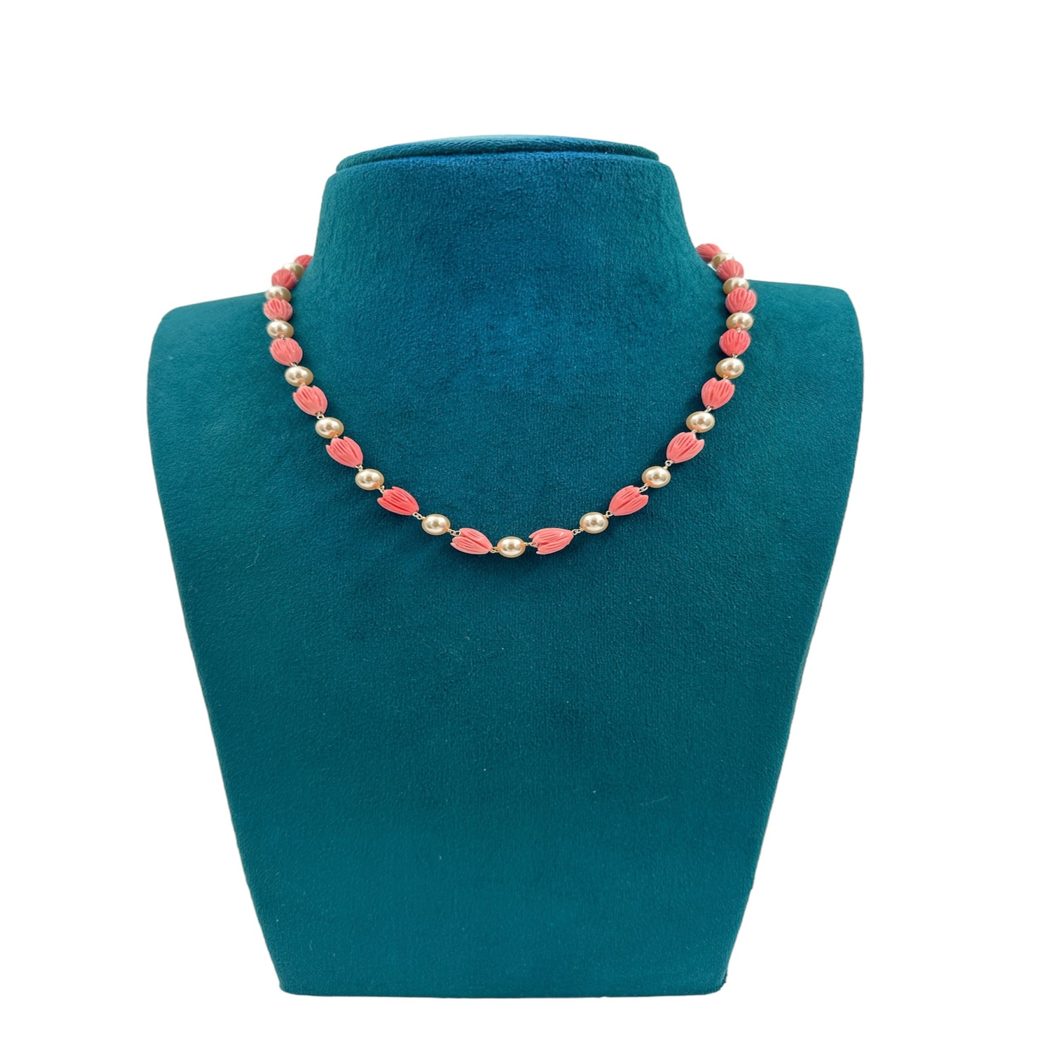 Chain with coral flower