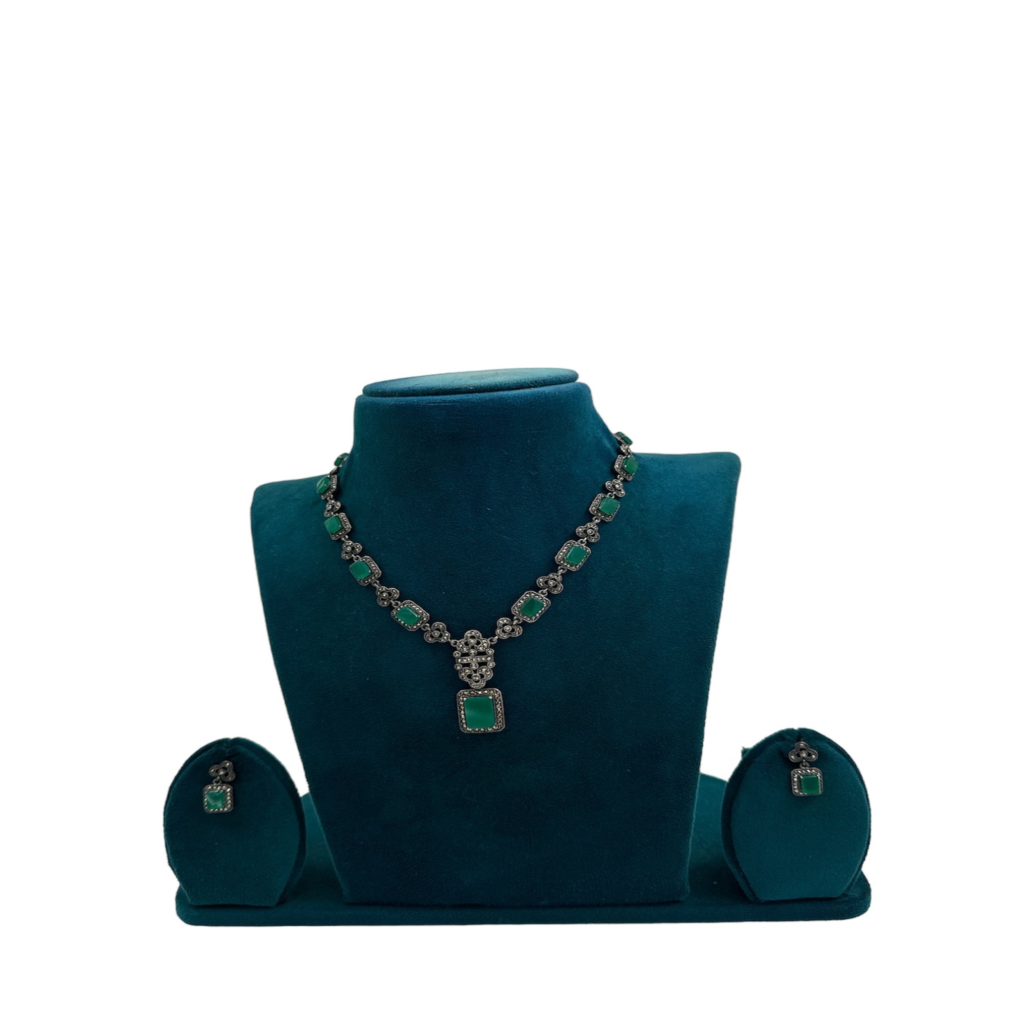 Necklace Set with Emeralds Marker Stone With Oxidized Polish