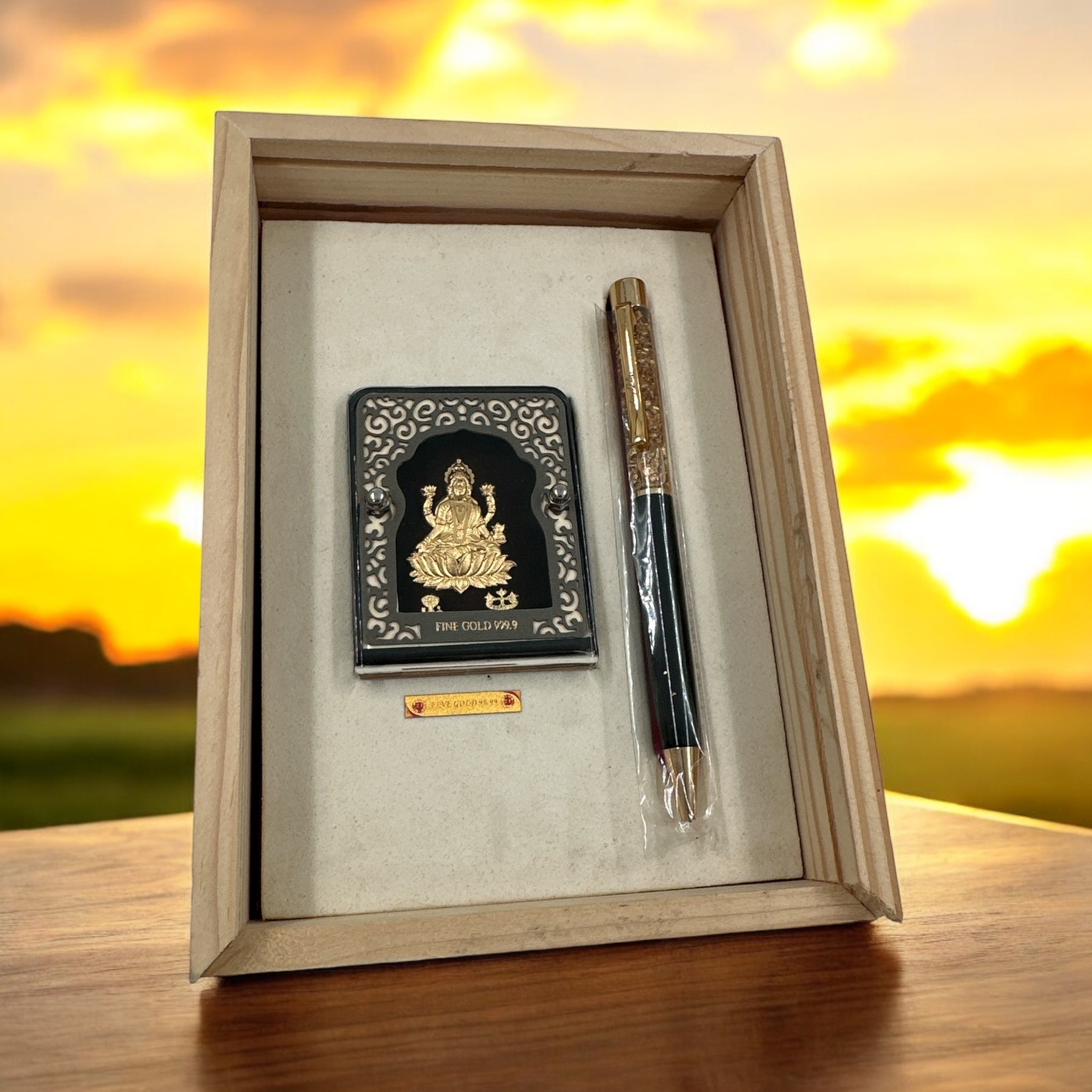 Gift Combo 2 (Laxmi Frame with Pen 24KT Gold)