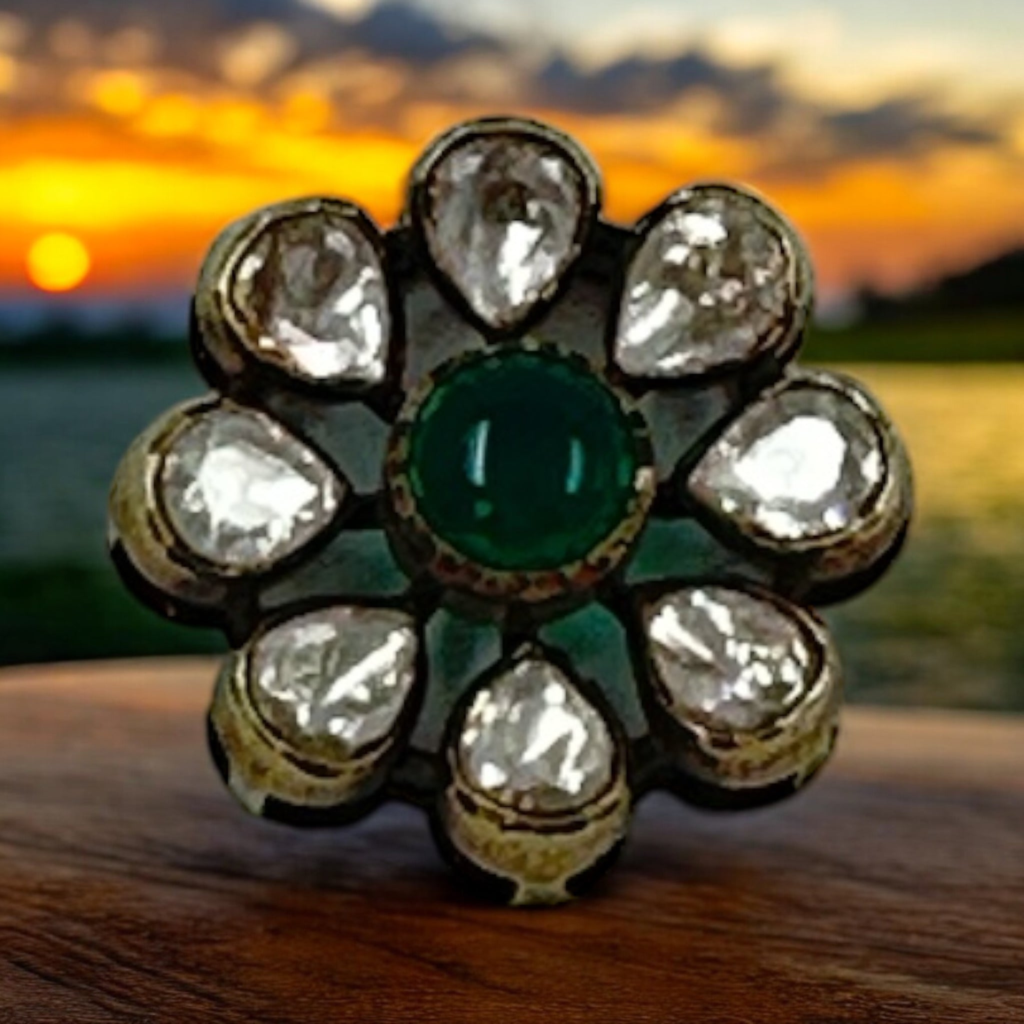 Precious Victorian Pendant 92.5 Silver Emerals Stone Victorian Polish