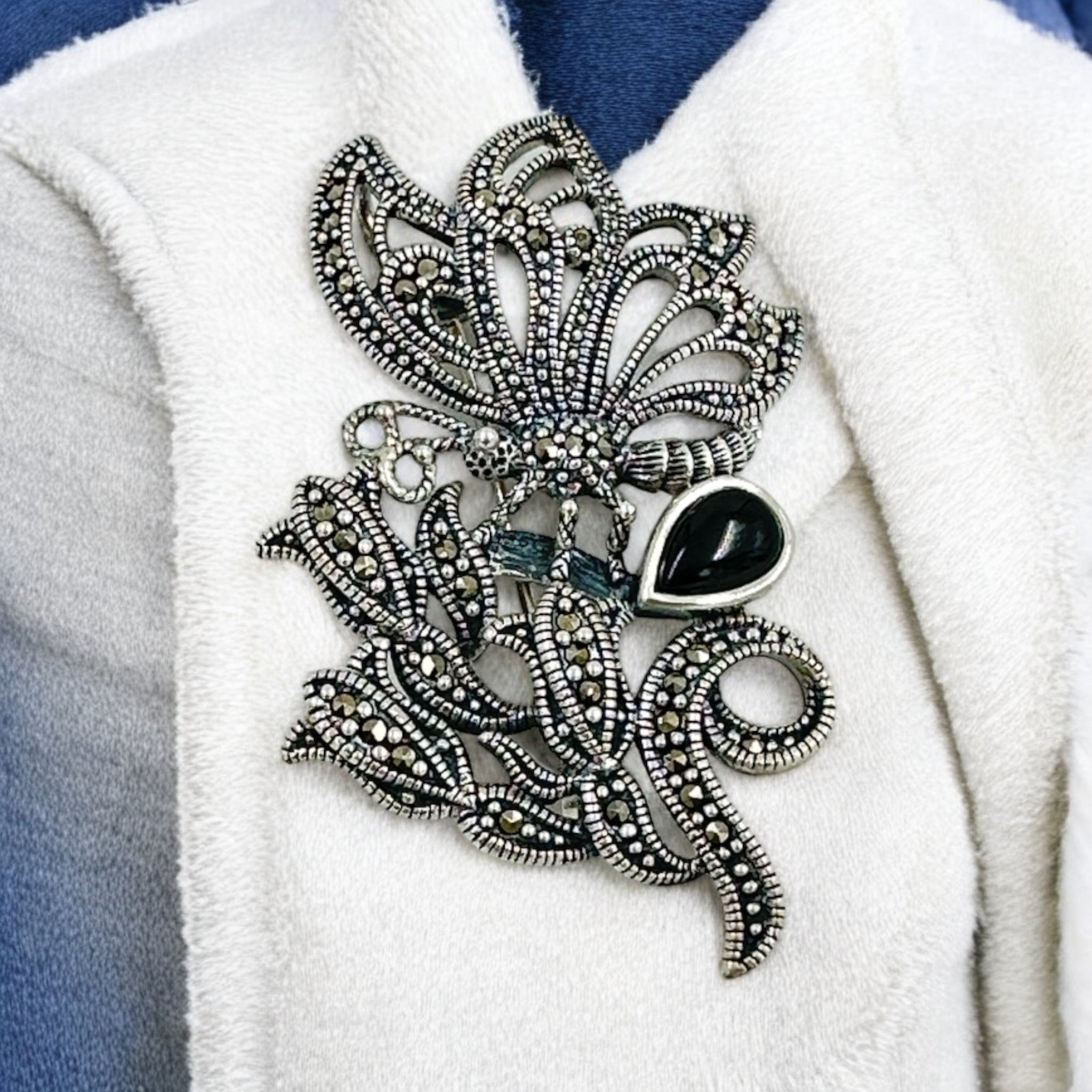 Precious Saree Pins 92.5 Silver batturfly And  Flower Modal With Marker Stone Silver Polish