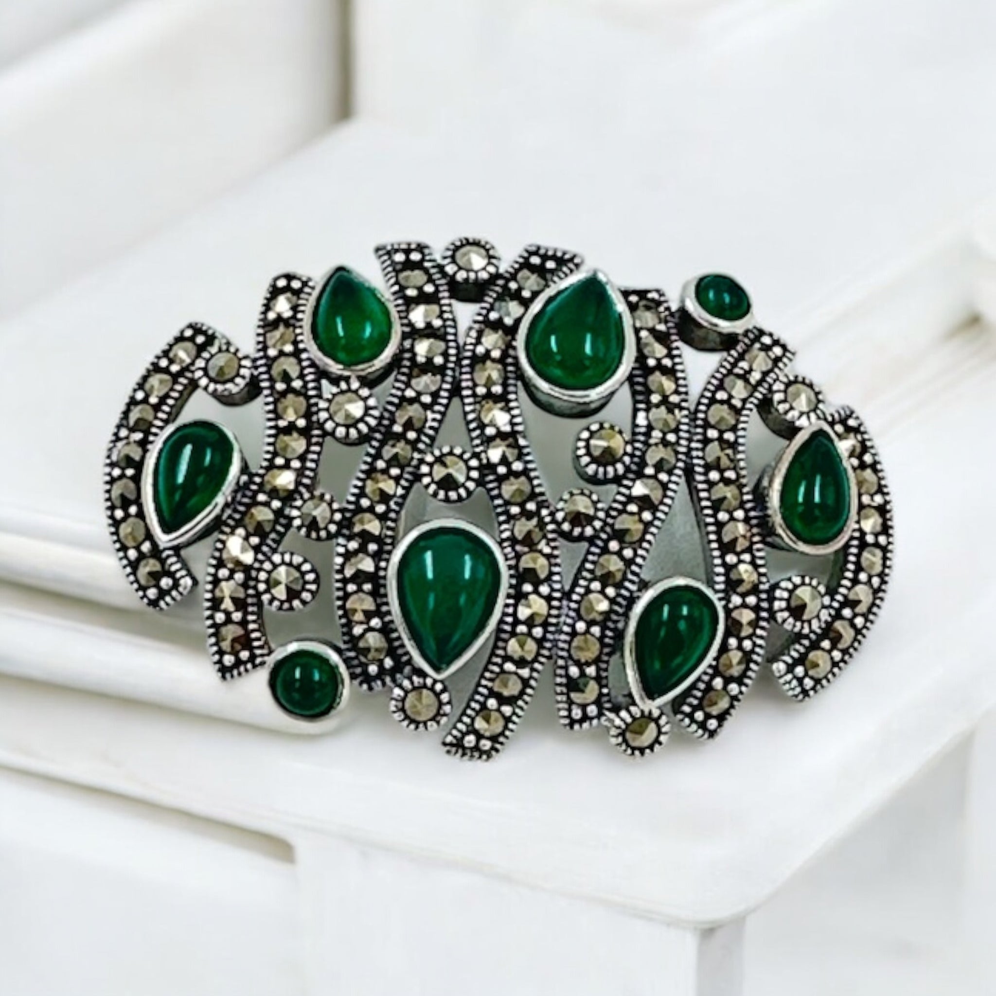 Precious Saree Pins 92.5 Silver Emarald with Marker stone