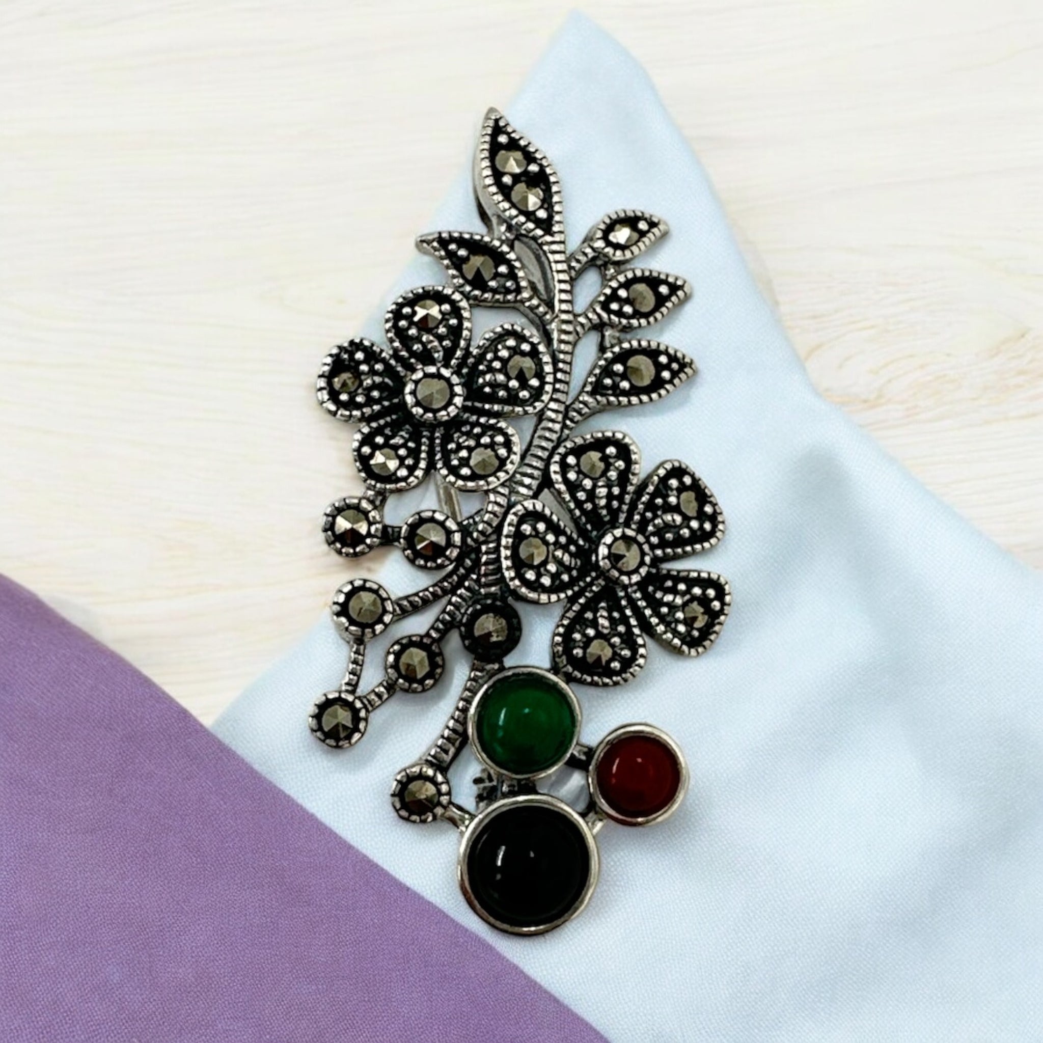 Saree Pins leaf  with Zircon Stone With  silver Palish 92.5 Silver