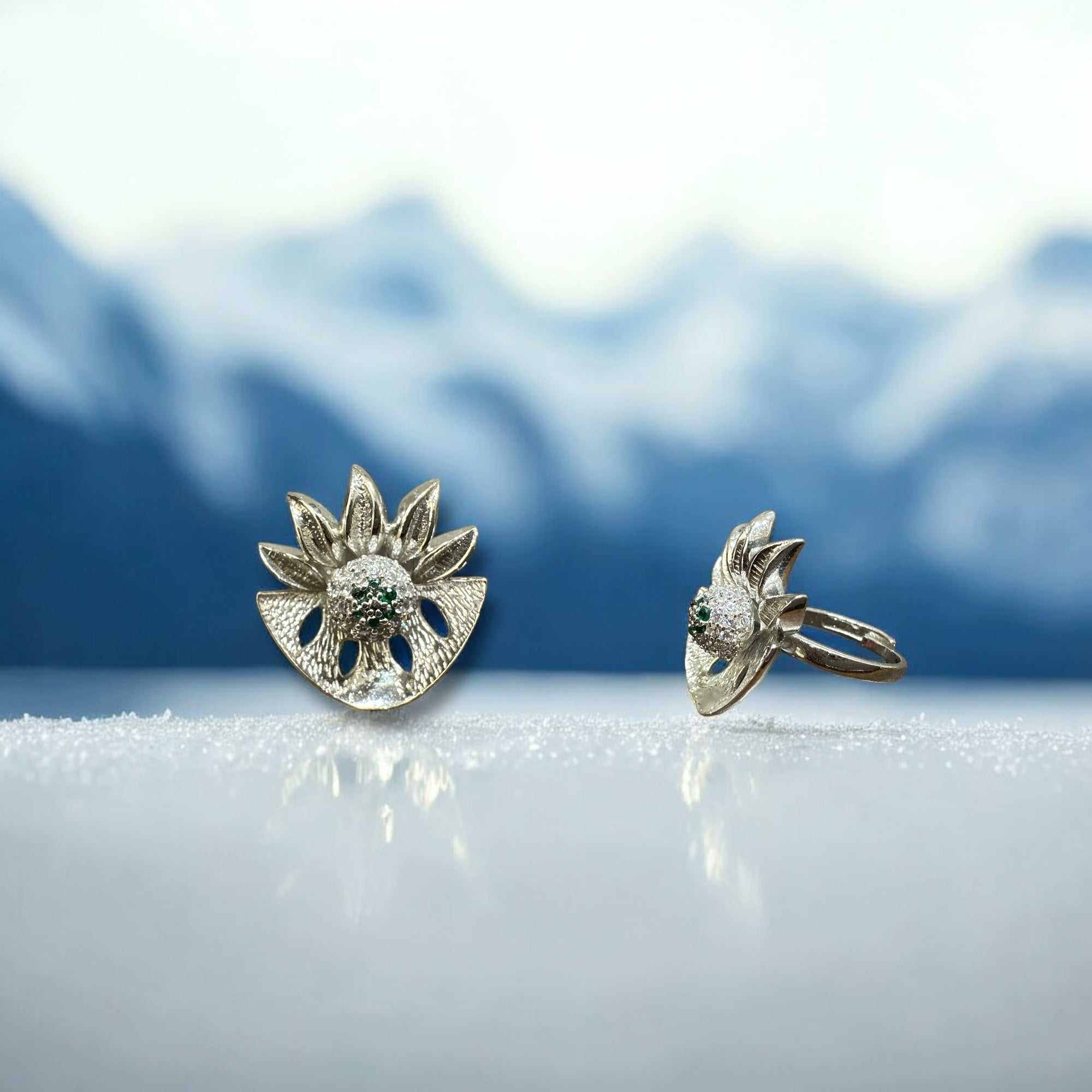 Precious finger ring 92.5 Silver Premium CZ