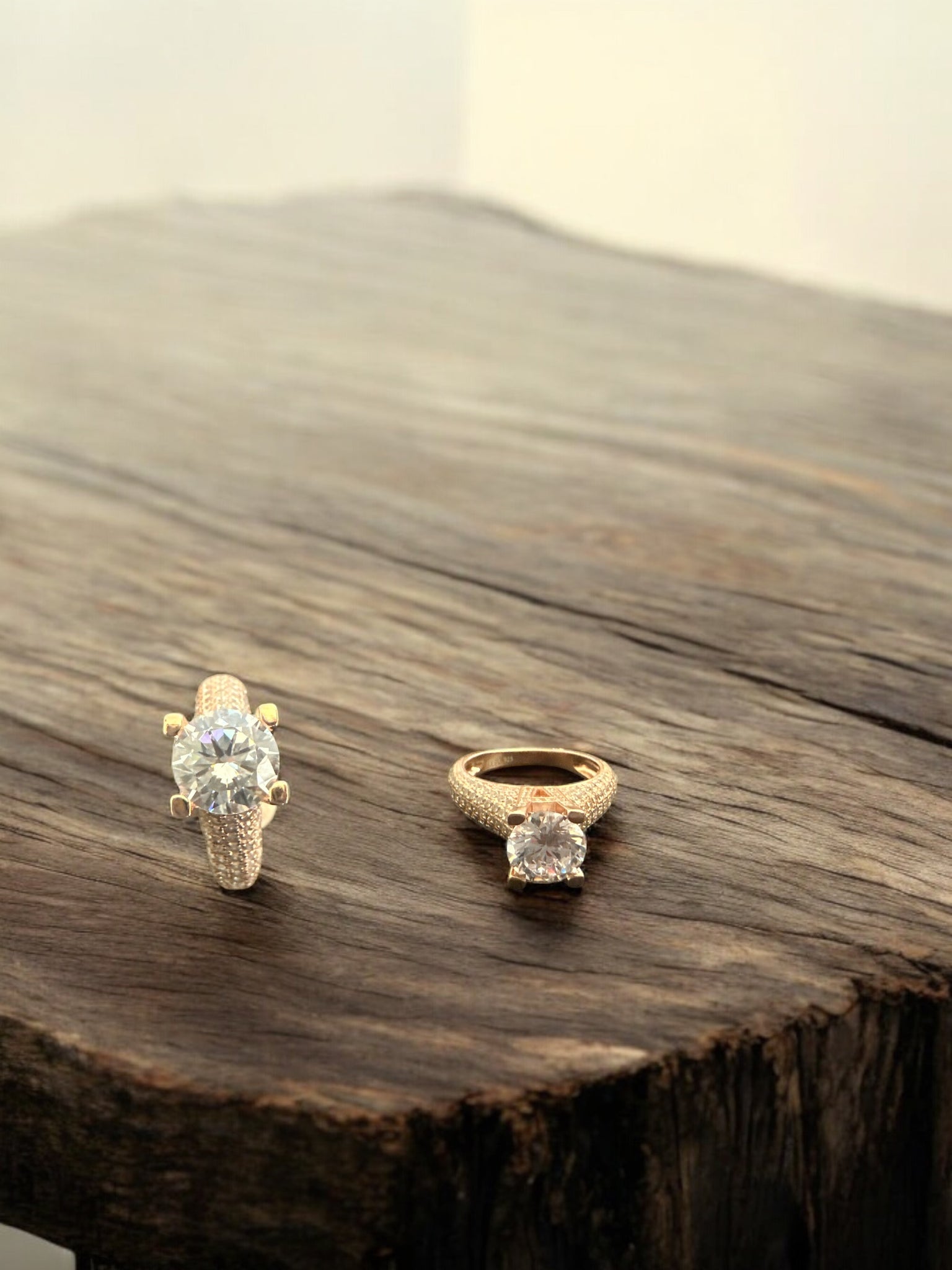 Precious finger ring 92.5 Silver Premium CZ