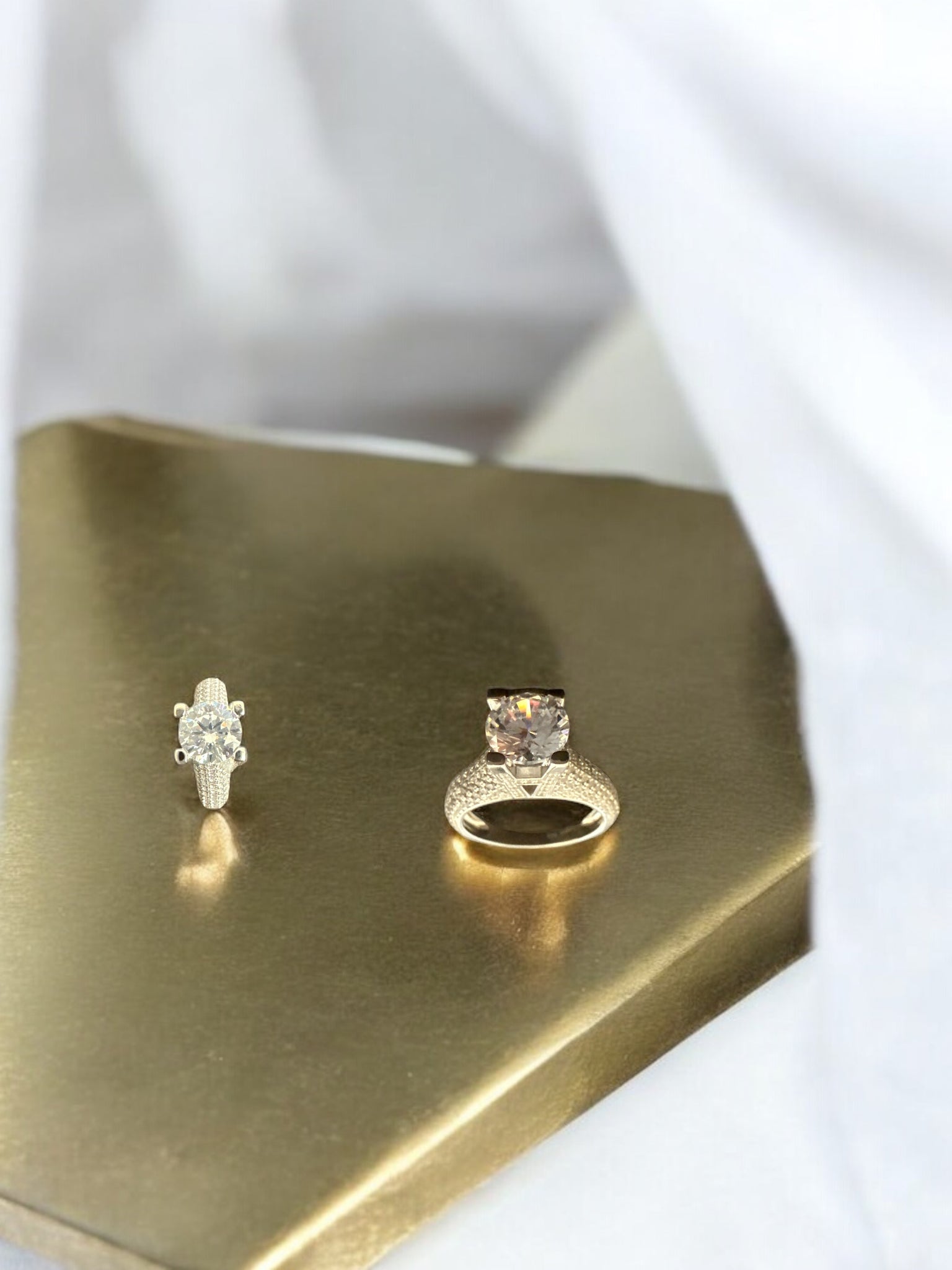 Precious finger ring 92.5 Silver Premium CZ