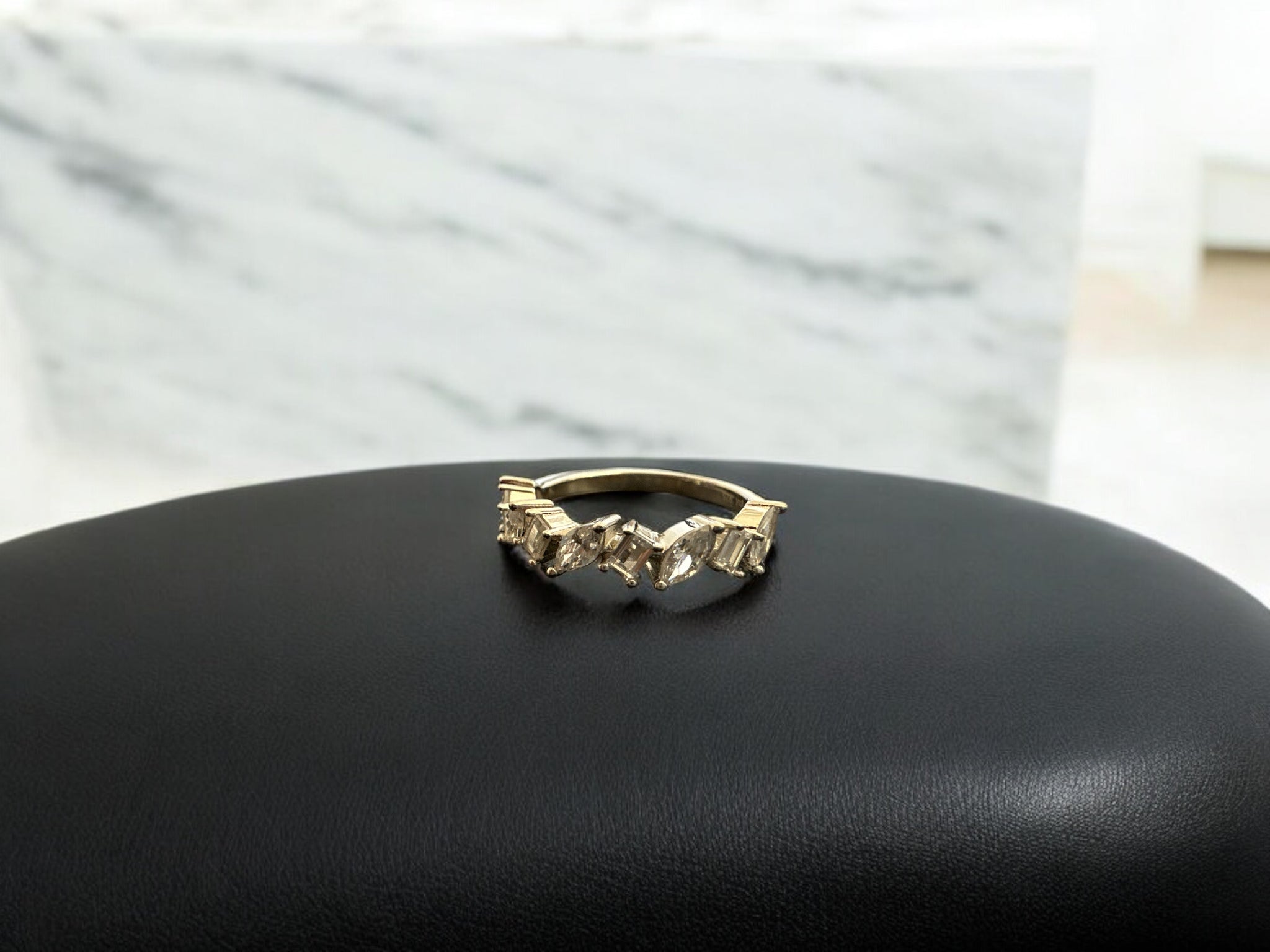 Precious finger ring 92.5 Silver Premium CZ