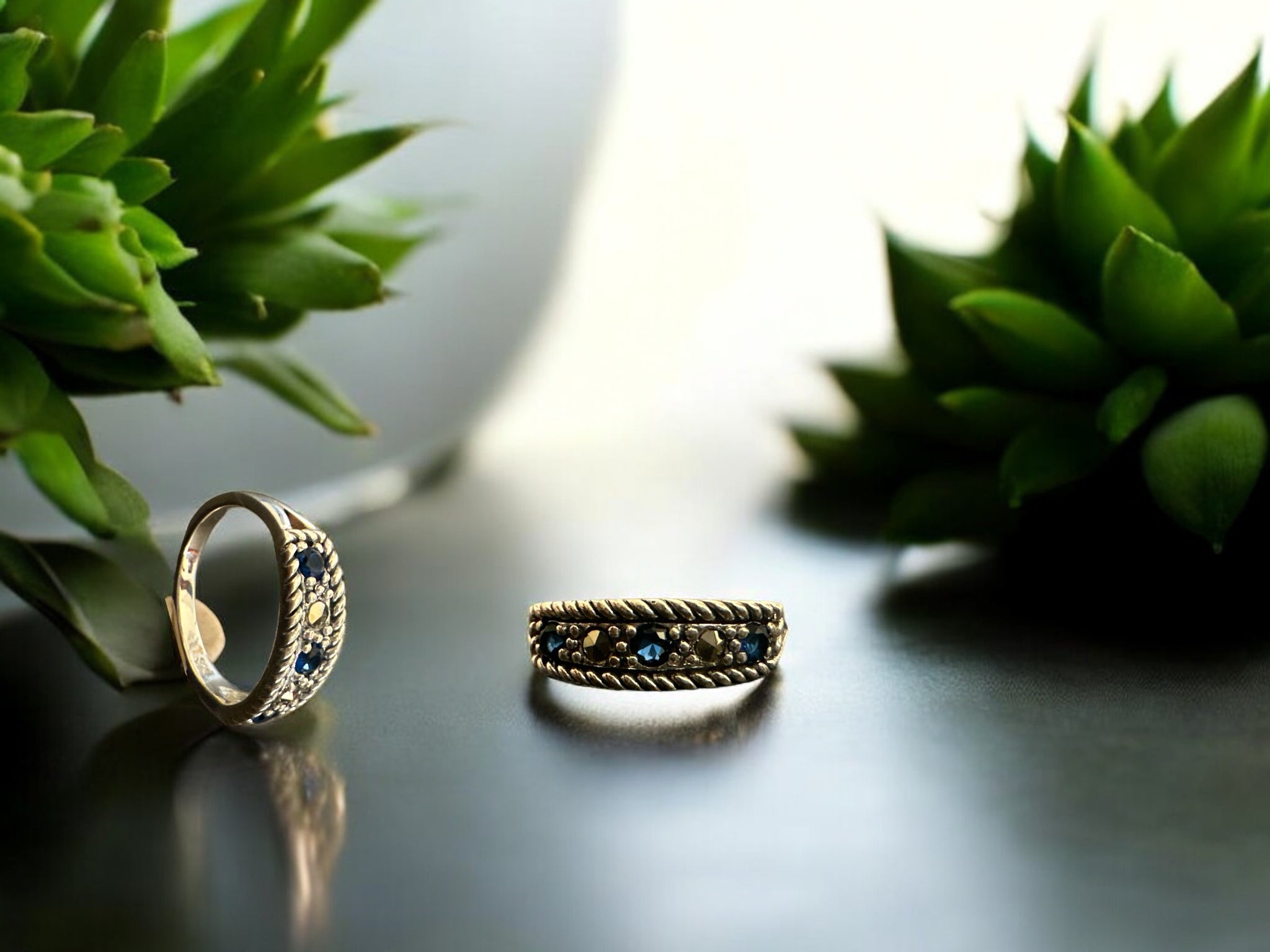 Precious finger ring 92.5 Silver Marker stone
