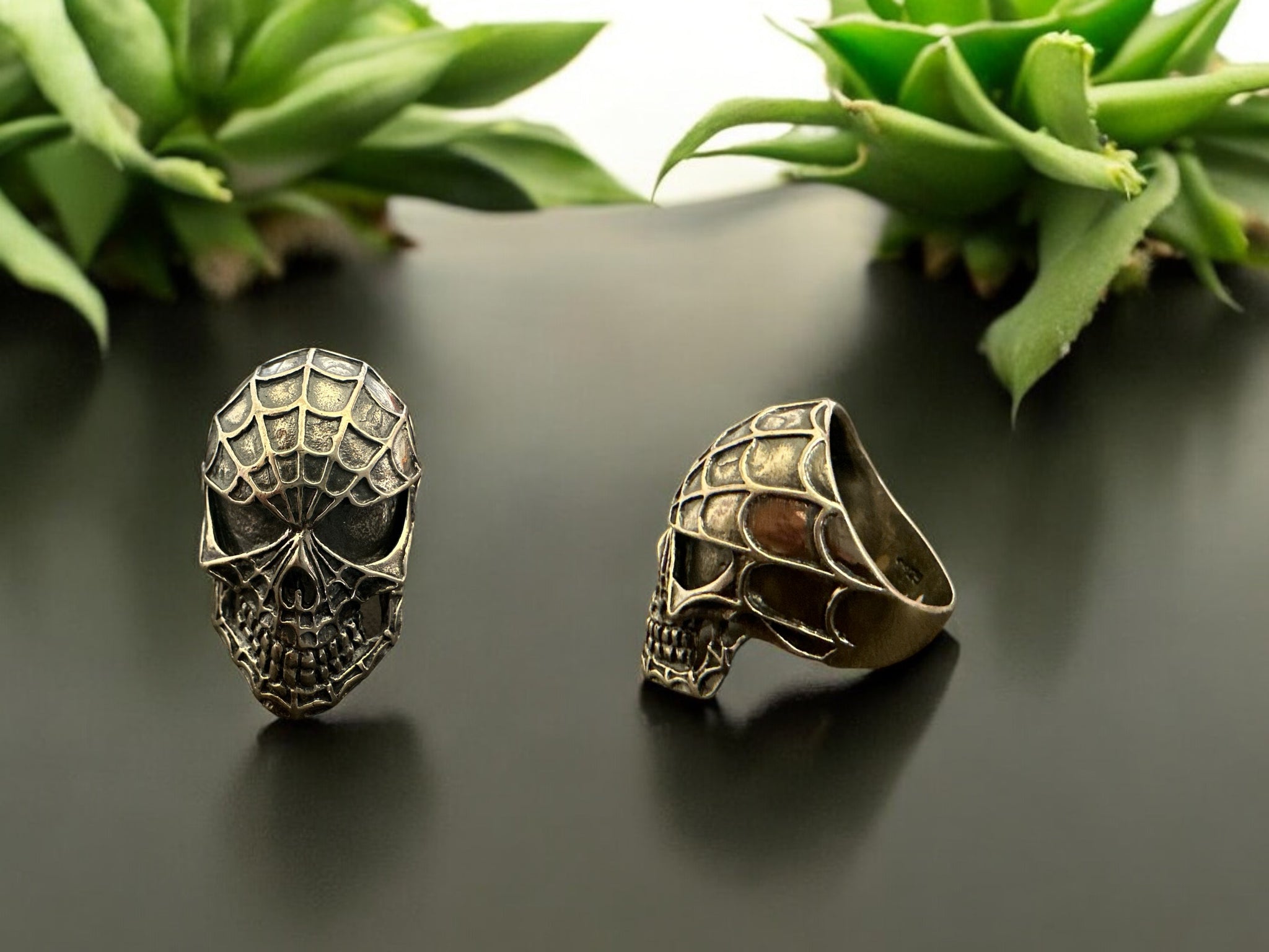 Precious finger ring 92.5 Silver Marker Stone Ring