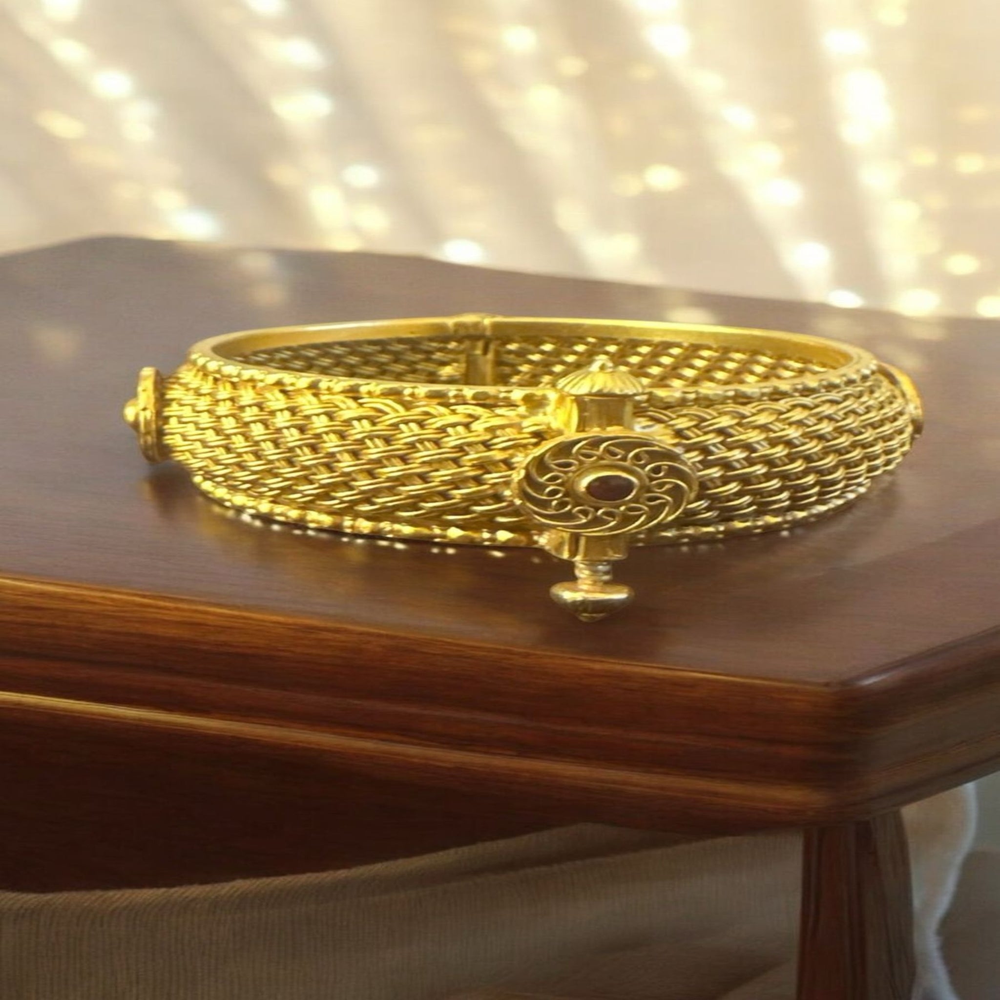 Antique Bangle with Screw Modal and Ruby