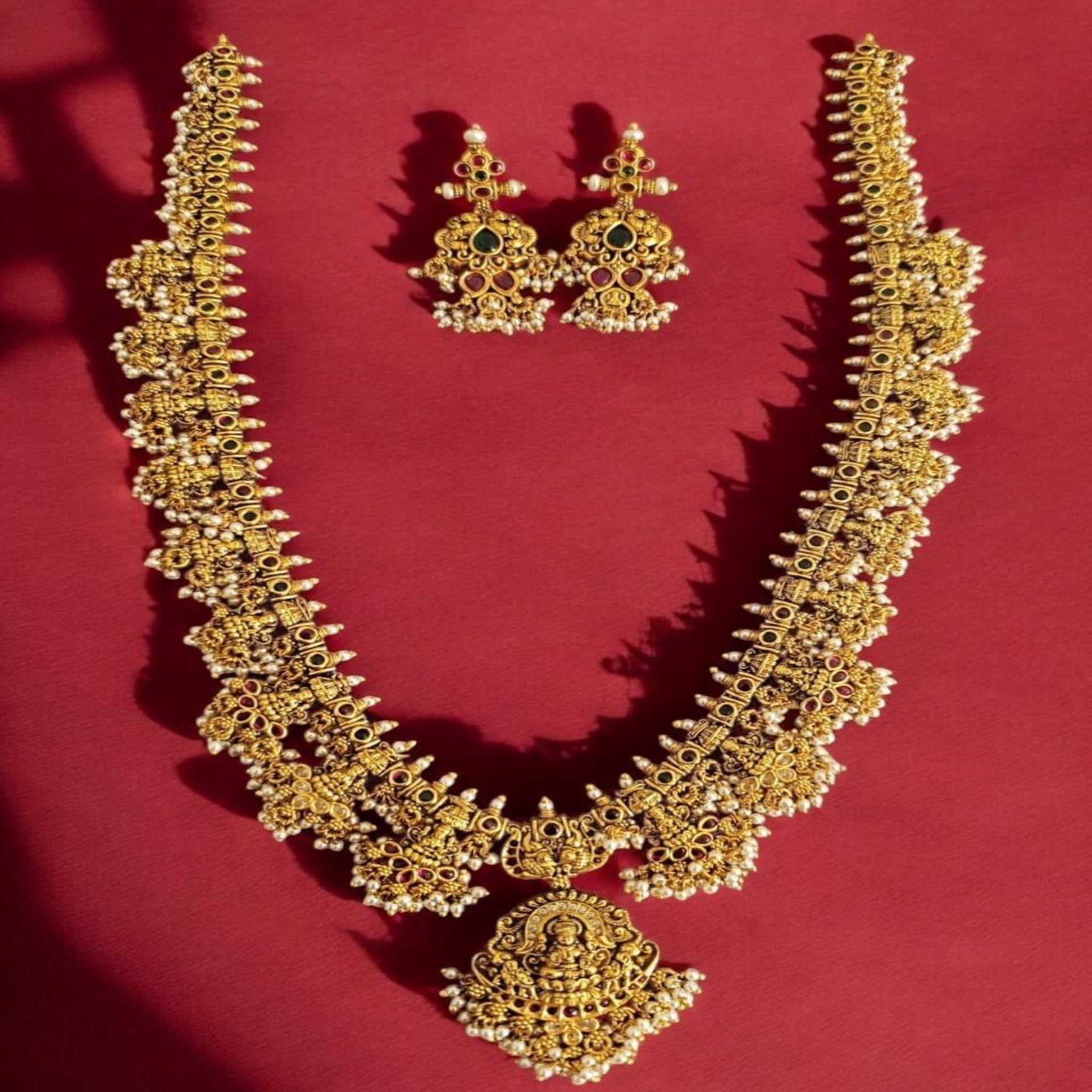 Guttapusala Lakshmi Haram with Emeralds Ruby Stones