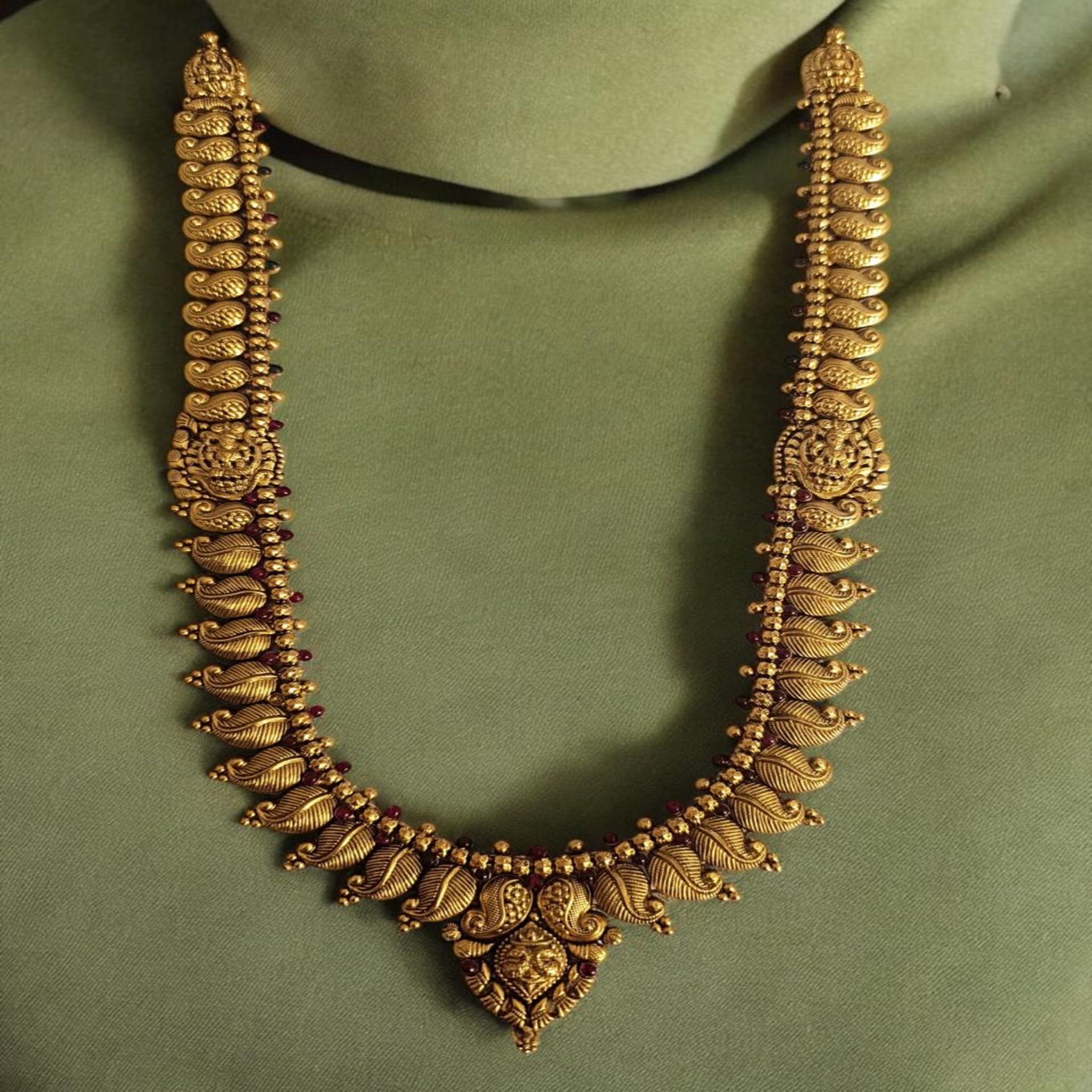 Haram with LAXMI pendent in Gold Polish